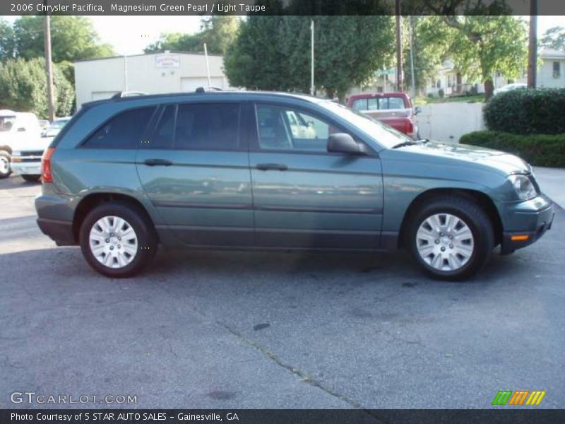 Magnesium Green Pearl / Light Taupe 2006 Chrysler Pacifica
