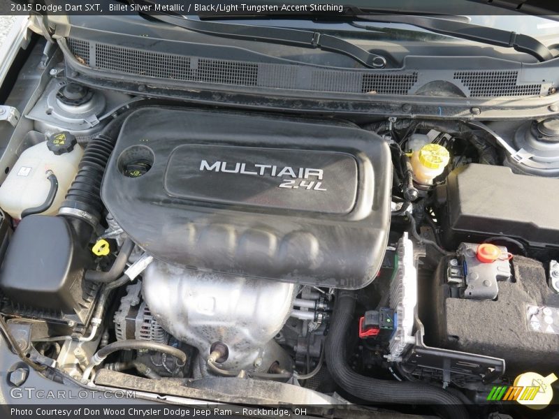 Billet Silver Metallic / Black/Light Tungsten Accent Stitching 2015 Dodge Dart SXT