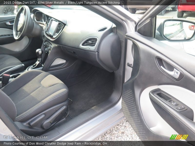 Billet Silver Metallic / Black/Light Tungsten Accent Stitching 2015 Dodge Dart SXT