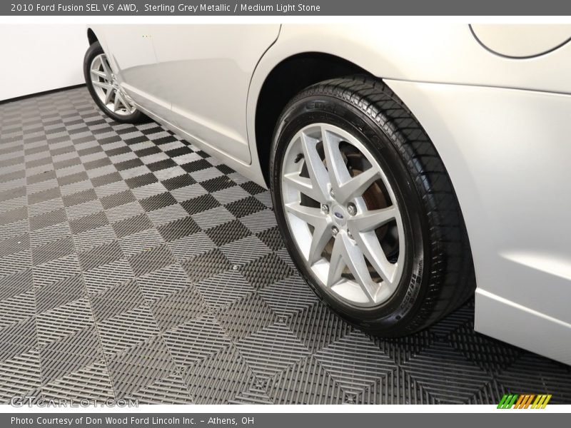 Sterling Grey Metallic / Medium Light Stone 2010 Ford Fusion SEL V6 AWD