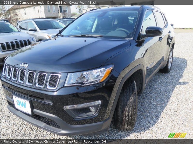 Diamond Black Crystal Pearl / Black 2018 Jeep Compass Latitude