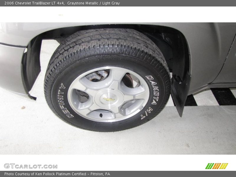 Graystone Metallic / Light Gray 2006 Chevrolet TrailBlazer LT 4x4