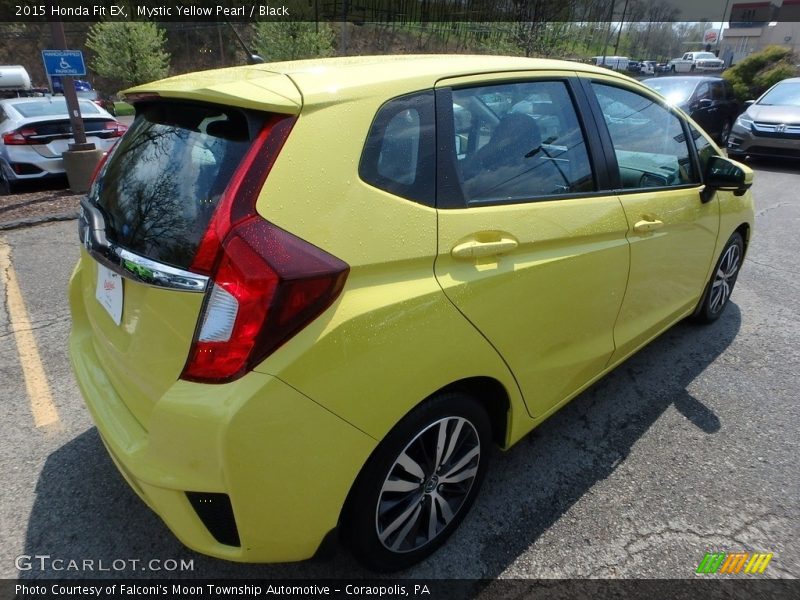 Mystic Yellow Pearl / Black 2015 Honda Fit EX