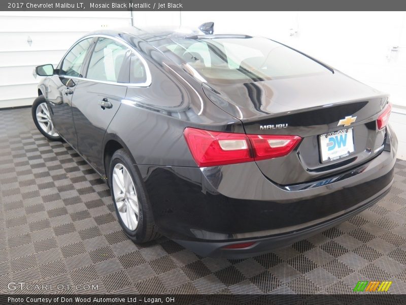 Mosaic Black Metallic / Jet Black 2017 Chevrolet Malibu LT