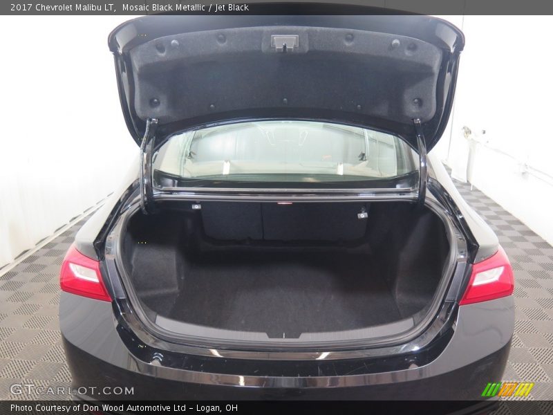 Mosaic Black Metallic / Jet Black 2017 Chevrolet Malibu LT