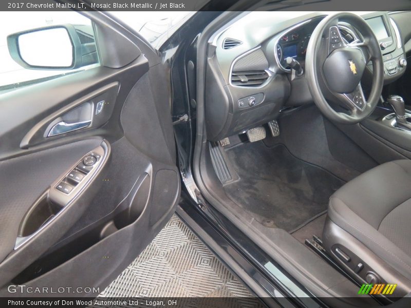 Mosaic Black Metallic / Jet Black 2017 Chevrolet Malibu LT