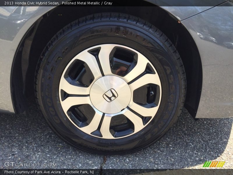 Polished Metal Metallic / Gray 2013 Honda Civic Hybrid Sedan