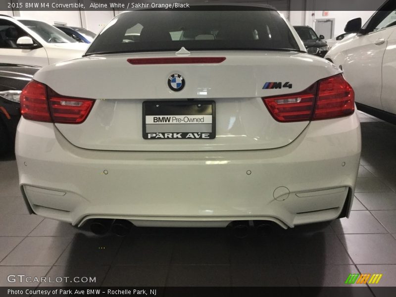 Alpine White / Sakhir Orange/Black 2015 BMW M4 Convertible