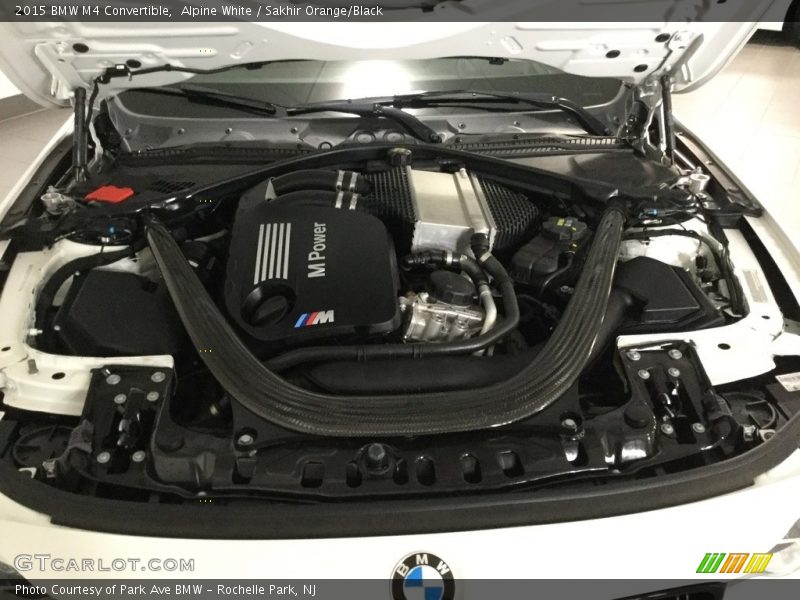 Alpine White / Sakhir Orange/Black 2015 BMW M4 Convertible
