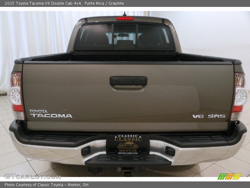 Pyrite Mica / Graphite 2015 Toyota Tacoma V6 Double Cab 4x4