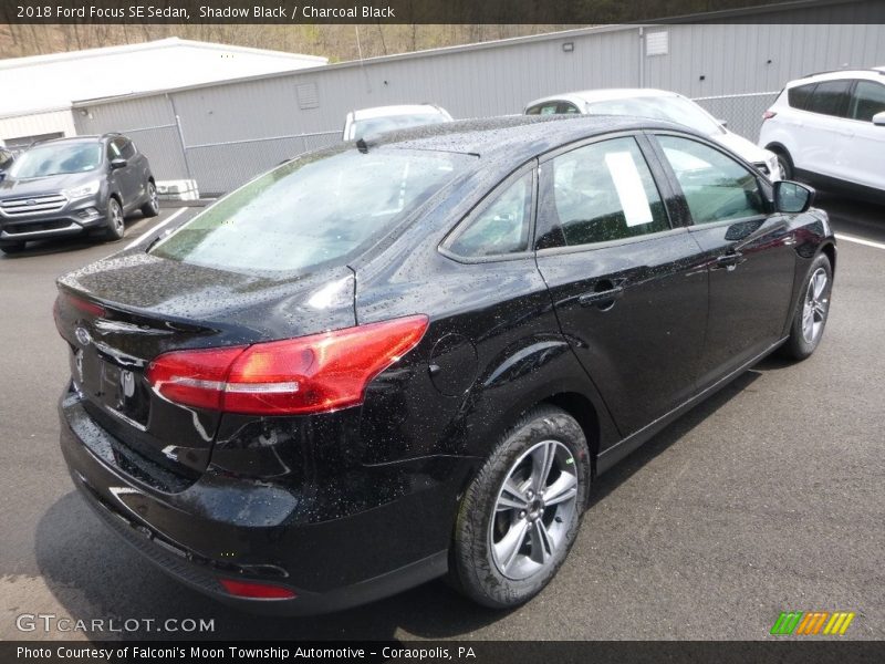 Shadow Black / Charcoal Black 2018 Ford Focus SE Sedan