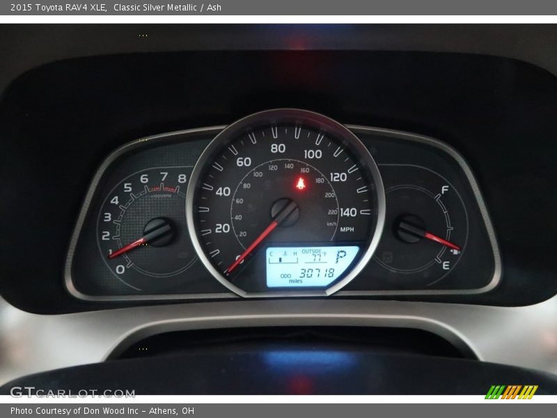 Classic Silver Metallic / Ash 2015 Toyota RAV4 XLE