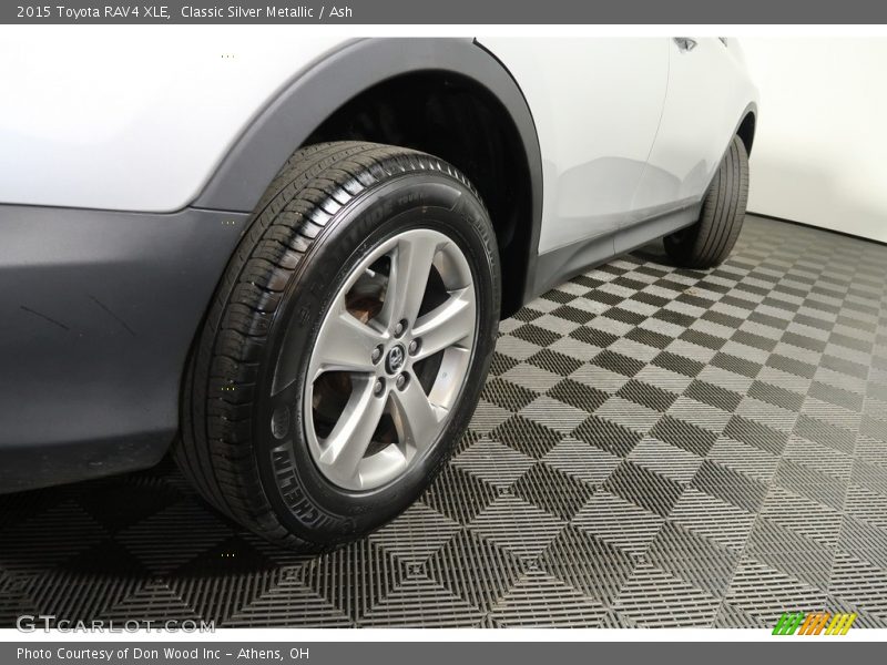 Classic Silver Metallic / Ash 2015 Toyota RAV4 XLE