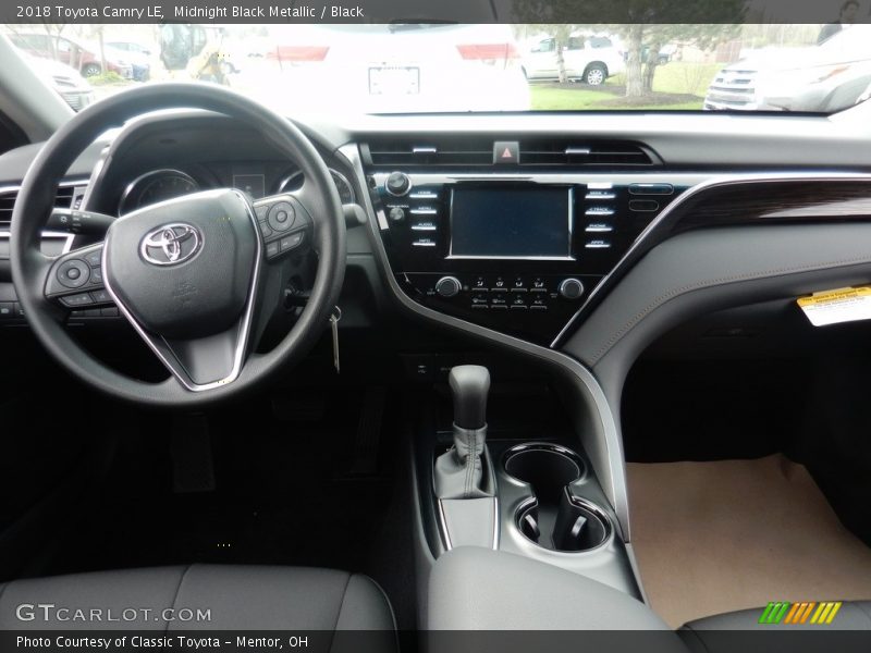 Midnight Black Metallic / Black 2018 Toyota Camry LE