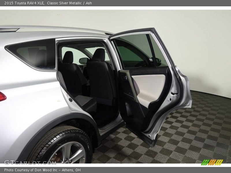 Classic Silver Metallic / Ash 2015 Toyota RAV4 XLE