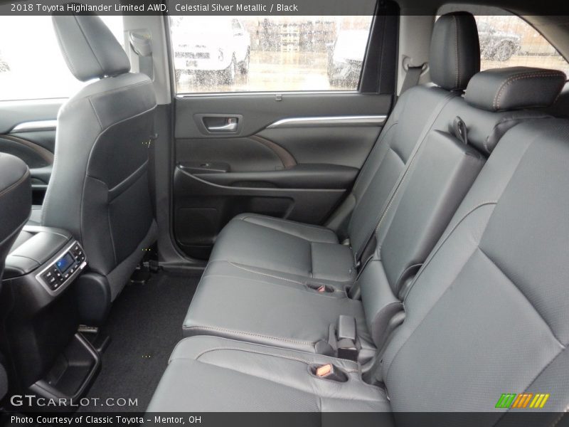 Celestial Silver Metallic / Black 2018 Toyota Highlander Limited AWD