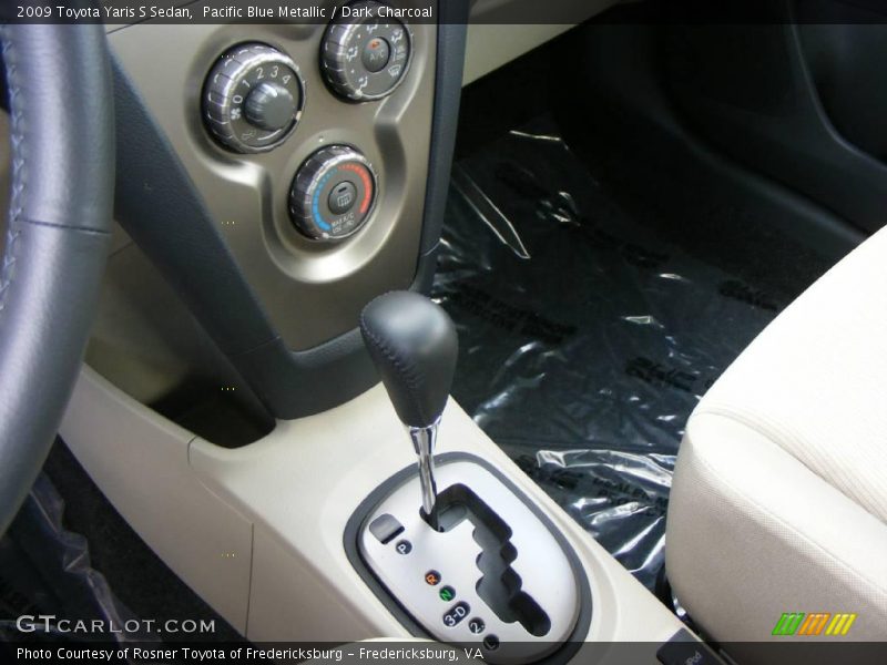 Pacific Blue Metallic / Dark Charcoal 2009 Toyota Yaris S Sedan