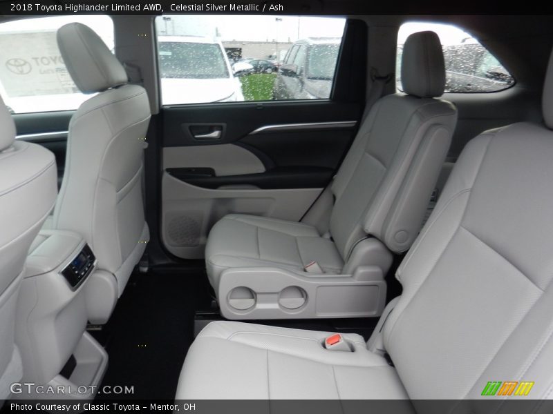 Celestial Silver Metallic / Ash 2018 Toyota Highlander Limited AWD
