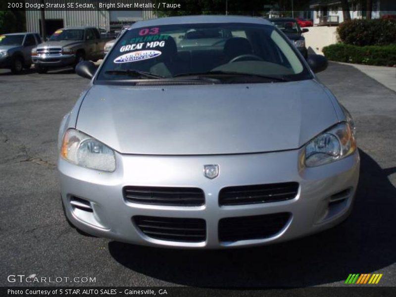 Bright Silver Metallic / Taupe 2003 Dodge Stratus SE Sedan