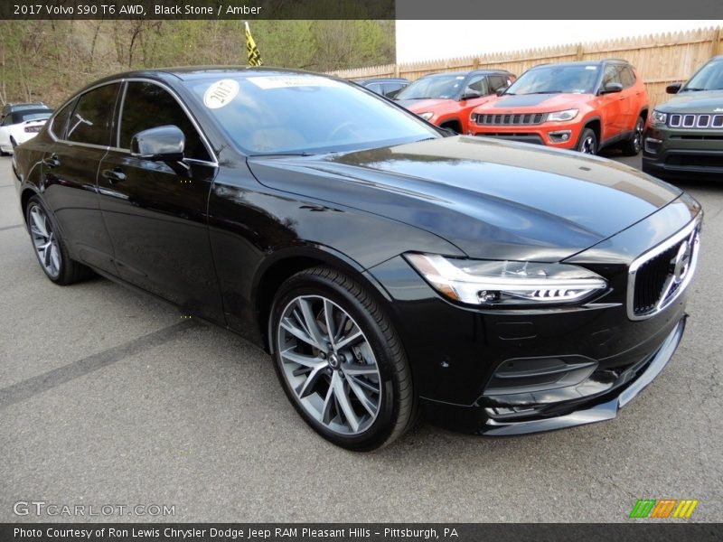 Front 3/4 View of 2017 S90 T6 AWD