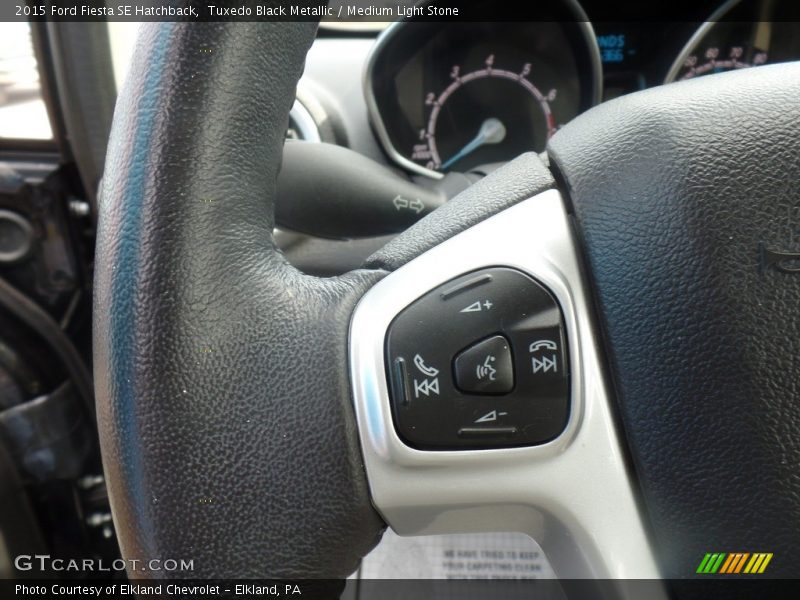 Tuxedo Black Metallic / Medium Light Stone 2015 Ford Fiesta SE Hatchback