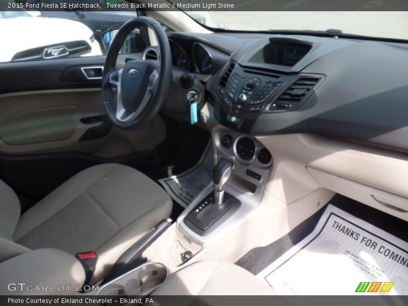 Tuxedo Black Metallic / Medium Light Stone 2015 Ford Fiesta SE Hatchback