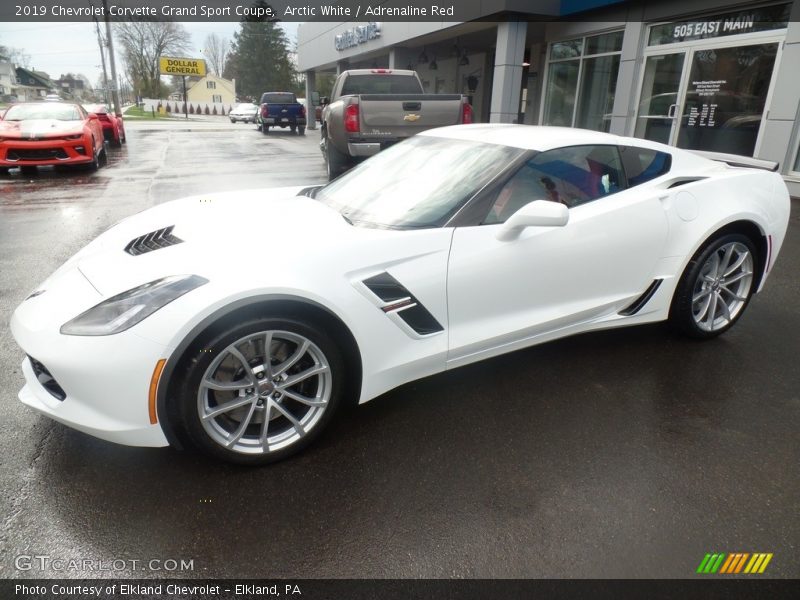 Arctic White / Adrenaline Red 2019 Chevrolet Corvette Grand Sport Coupe