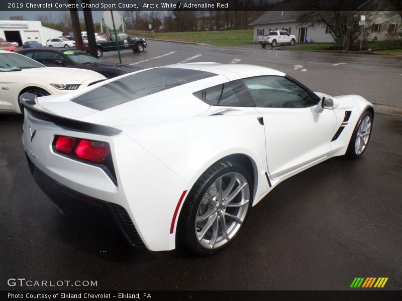 Arctic White / Adrenaline Red 2019 Chevrolet Corvette Grand Sport Coupe