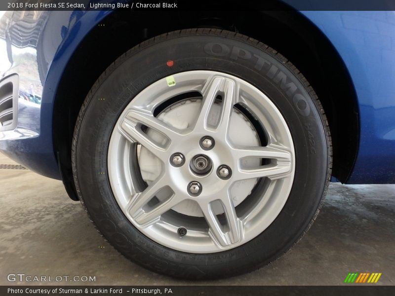 Lightning Blue / Charcoal Black 2018 Ford Fiesta SE Sedan
