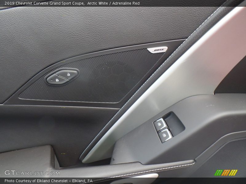 Arctic White / Adrenaline Red 2019 Chevrolet Corvette Grand Sport Coupe