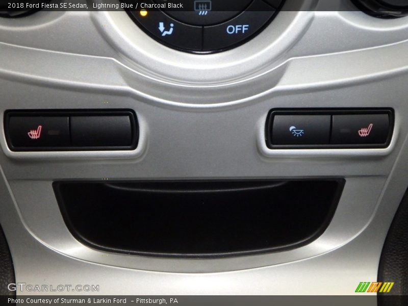 Lightning Blue / Charcoal Black 2018 Ford Fiesta SE Sedan