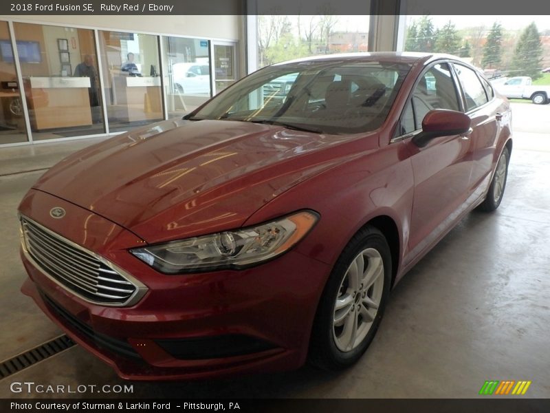 Ruby Red / Ebony 2018 Ford Fusion SE