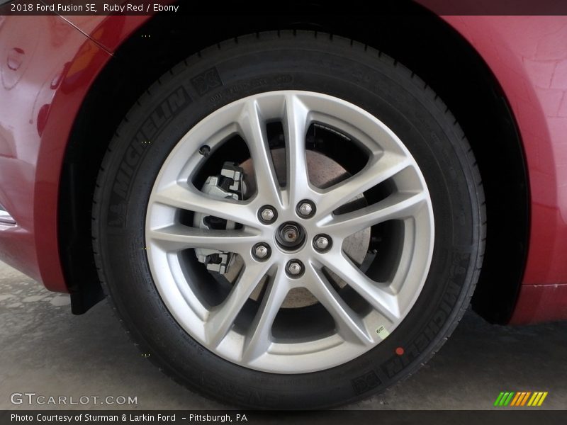 Ruby Red / Ebony 2018 Ford Fusion SE