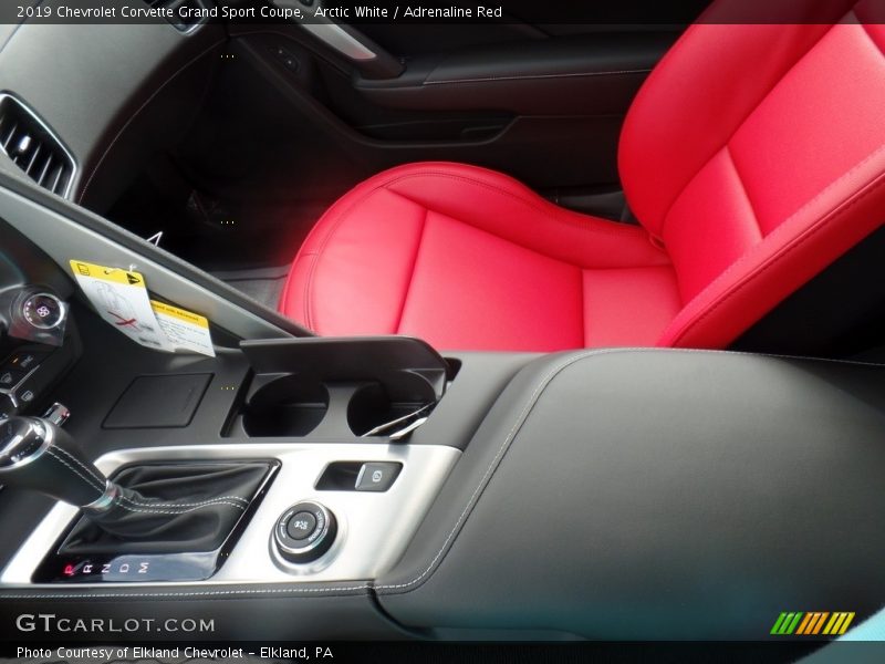 Arctic White / Adrenaline Red 2019 Chevrolet Corvette Grand Sport Coupe