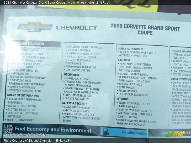 Arctic White / Adrenaline Red 2019 Chevrolet Corvette Grand Sport Coupe