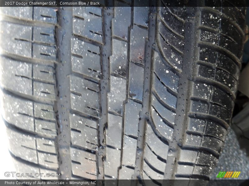 Contusion Blue / Black 2017 Dodge Challenger SXT
