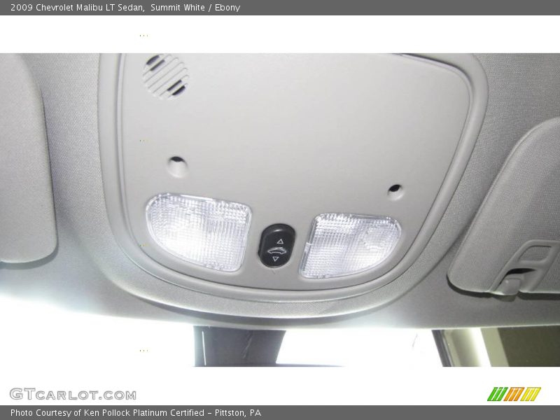 Summit White / Ebony 2009 Chevrolet Malibu LT Sedan