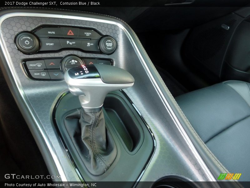 Contusion Blue / Black 2017 Dodge Challenger SXT