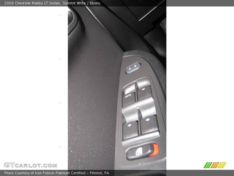 Summit White / Ebony 2009 Chevrolet Malibu LT Sedan