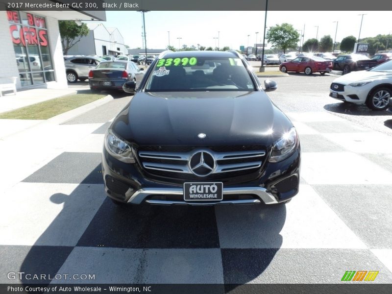 Black / Black 2017 Mercedes-Benz GLC 300
