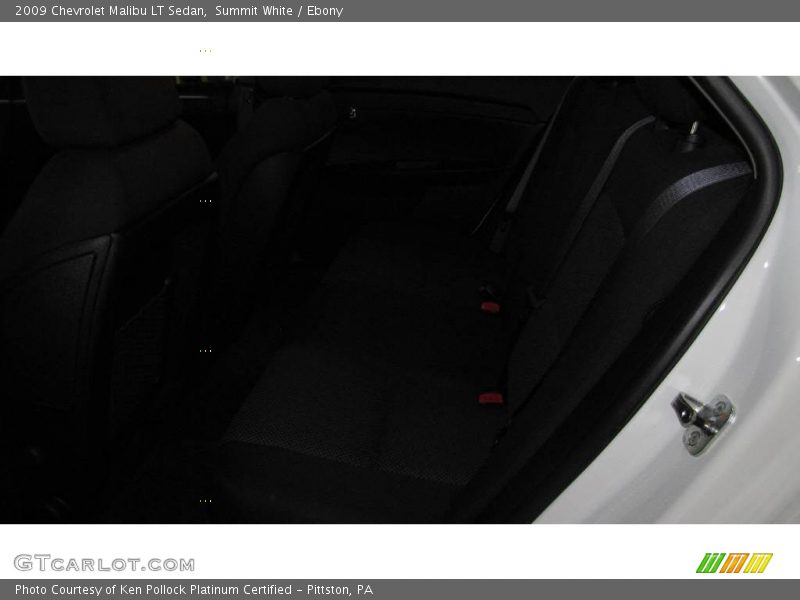 Summit White / Ebony 2009 Chevrolet Malibu LT Sedan
