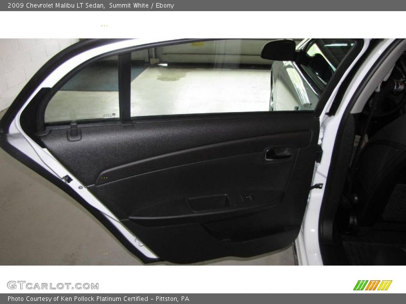 Summit White / Ebony 2009 Chevrolet Malibu LT Sedan