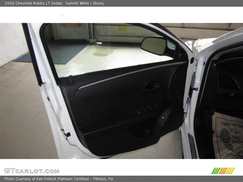 Summit White / Ebony 2009 Chevrolet Malibu LT Sedan