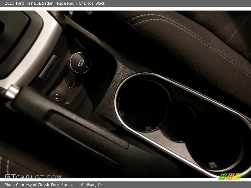 Race Red / Charcoal Black 2015 Ford Fiesta SE Sedan