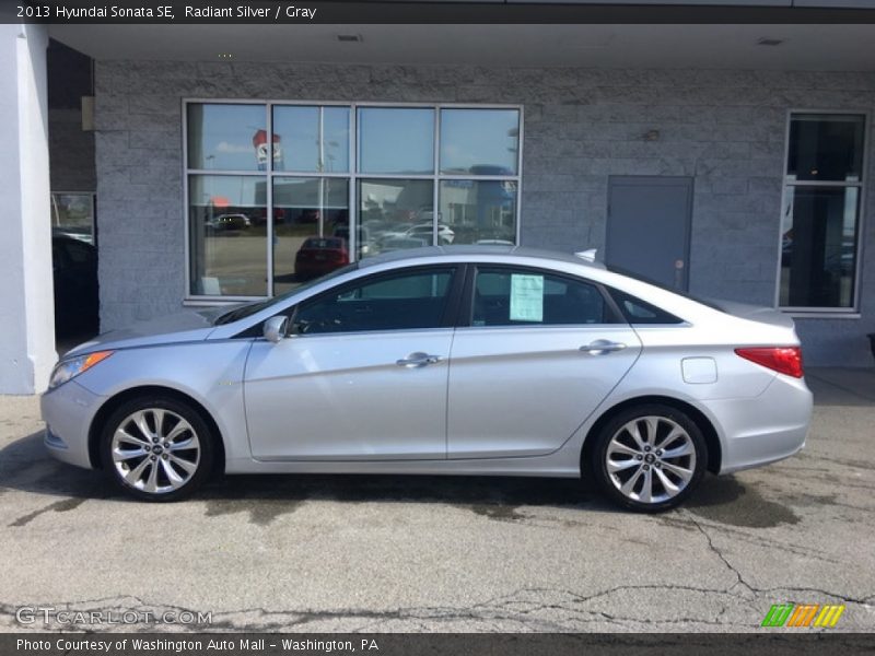 Radiant Silver / Gray 2013 Hyundai Sonata SE