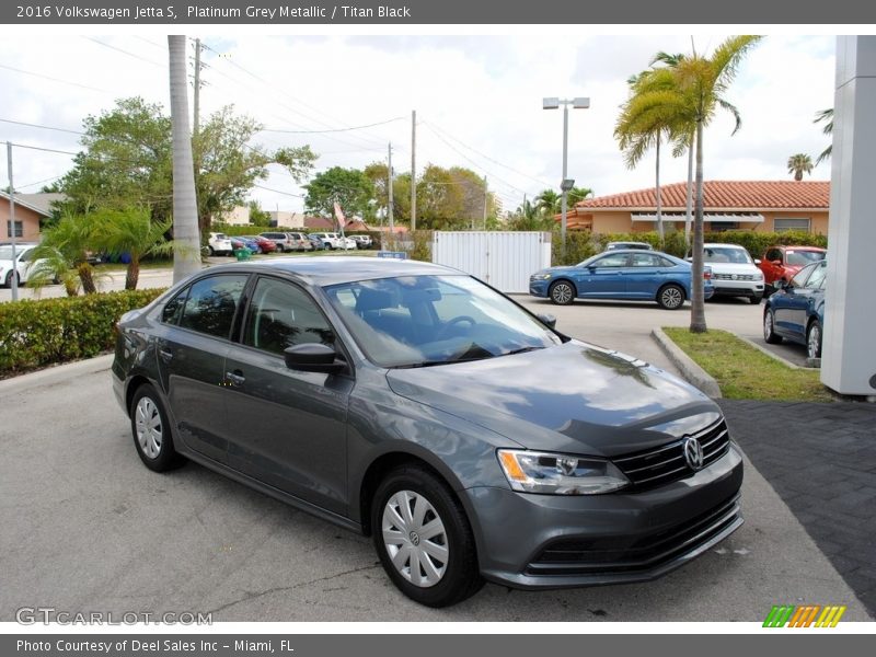 Platinum Grey Metallic / Titan Black 2016 Volkswagen Jetta S