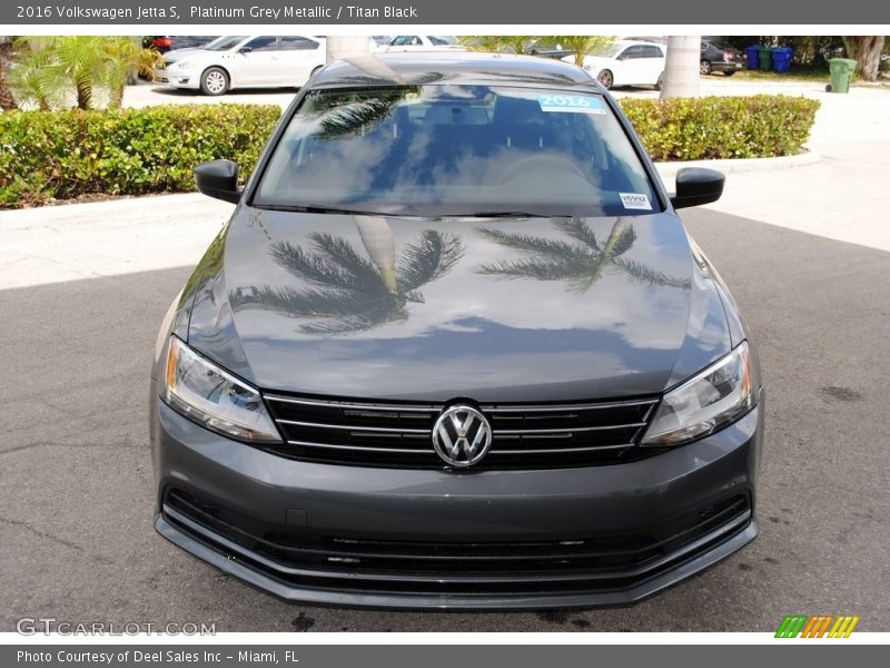 Platinum Grey Metallic / Titan Black 2016 Volkswagen Jetta S