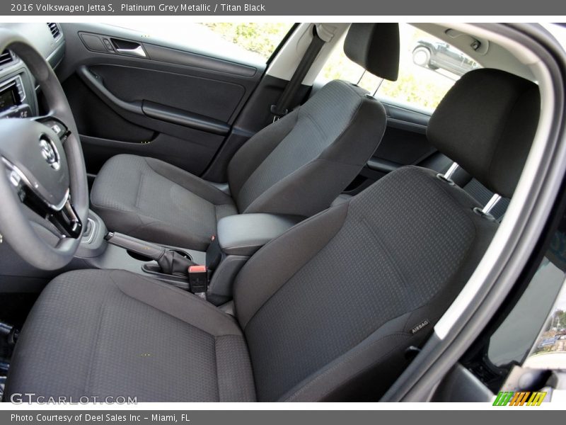 Platinum Grey Metallic / Titan Black 2016 Volkswagen Jetta S
