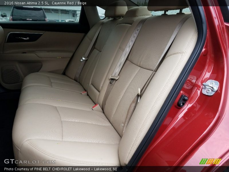 Cayenne Red / Beige 2016 Nissan Altima 2.5 SL