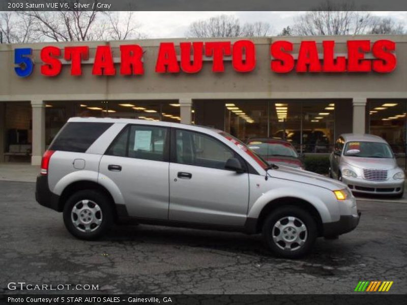 Silver / Gray 2003 Saturn VUE V6